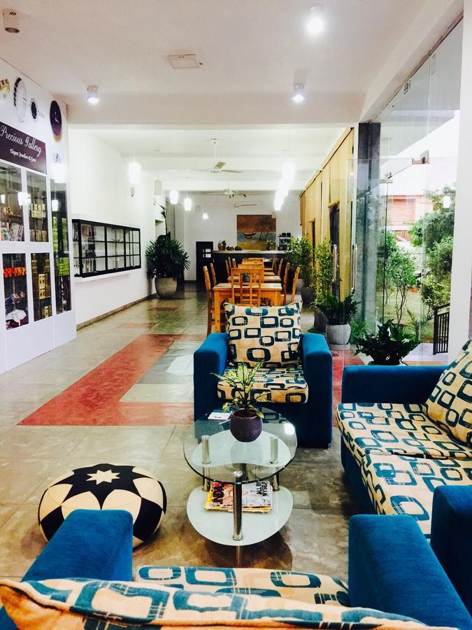 Aqua Marine Beach Resort Pasikuda Bagian luar foto
